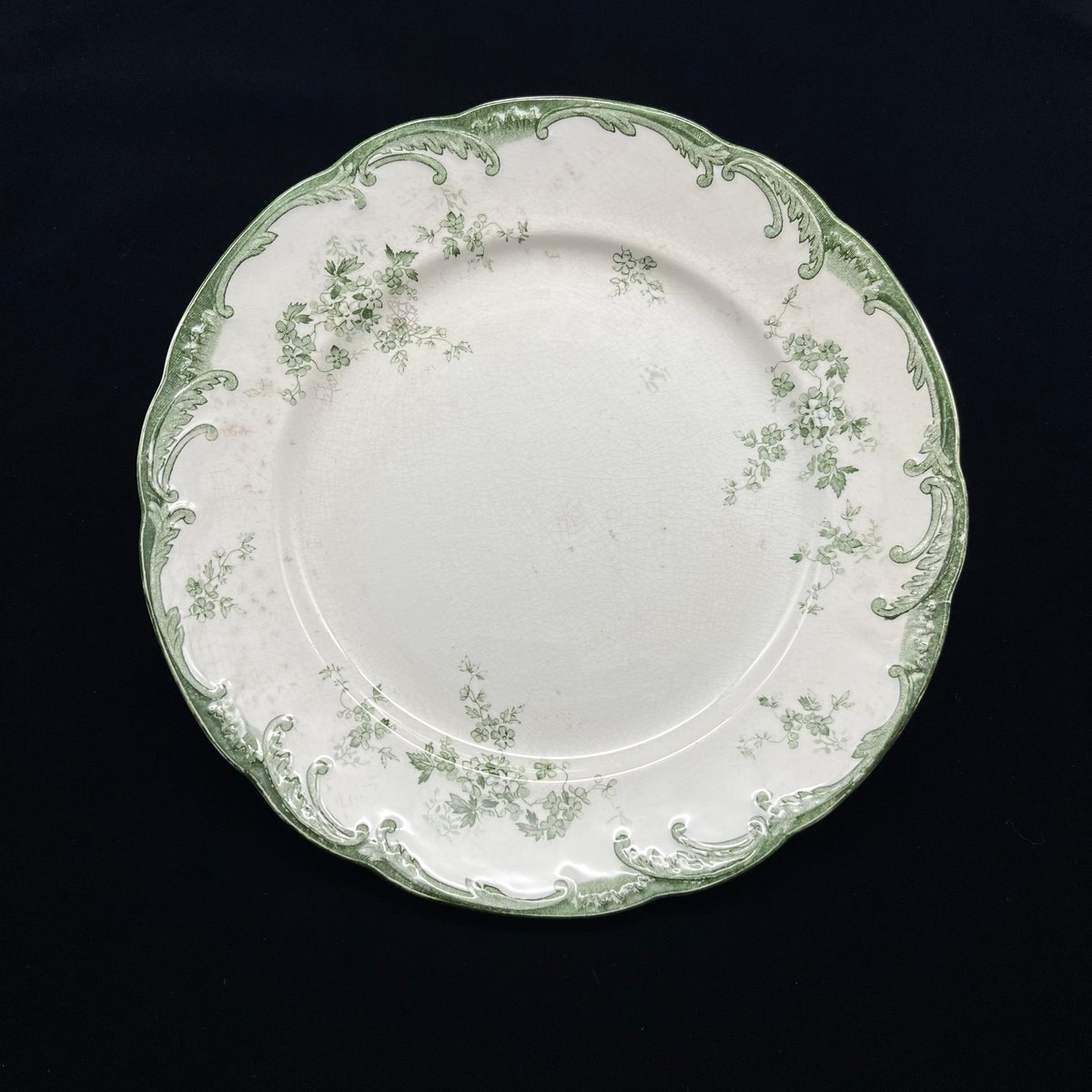 E. Bourgeois Grand Depot エミール・ブルジョワ 小花柄の E. Bourgeois Grand Depot エミール・ブルジョワ 小花柄の