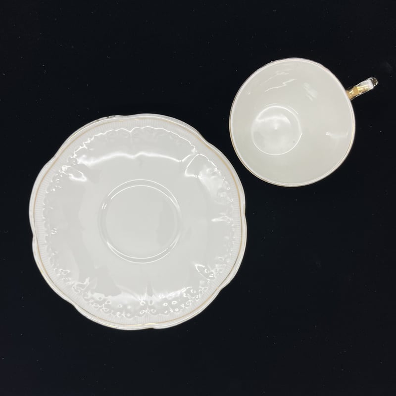 T0001】LIMOGES リモージュ カップ &ソーサー | pétillante T0001】LIMOGES リモージュ カップ &ソーサー | pétillante