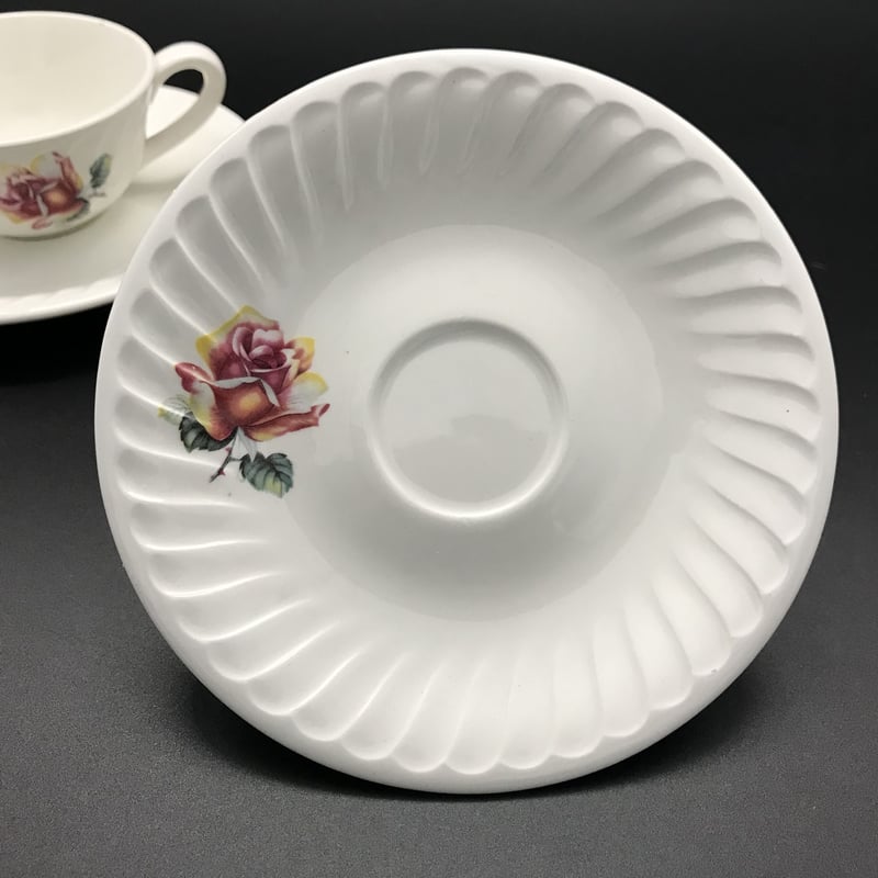 ジアンGien 大皿プレートスープカップ&ソーサー