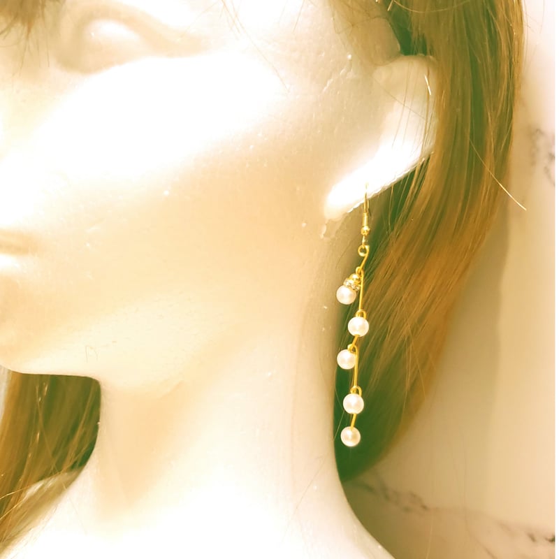 パール連結ピアス | miaou__ronron