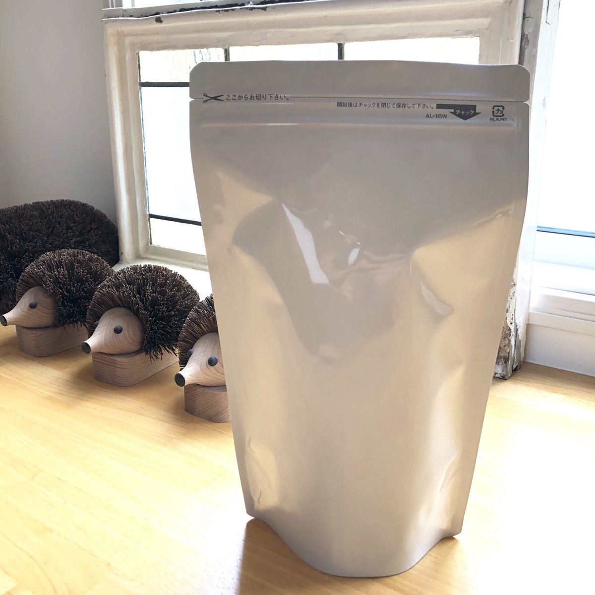 マズリ mazuri インセクティボアダイエット 4kg ハリネズミ マズリ インセクティボアダイエット 2.16kg / フクロモモンガ