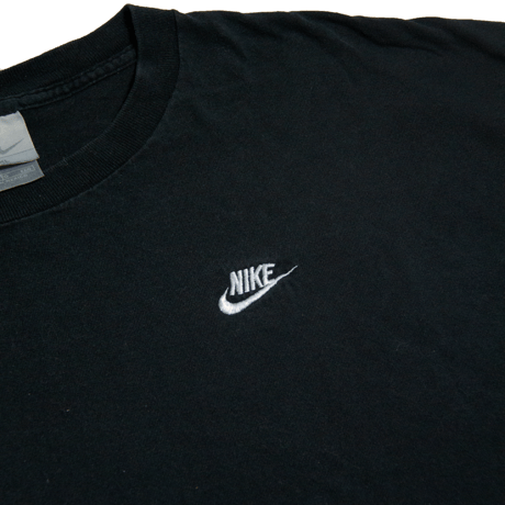 NIKE / T-shirts
