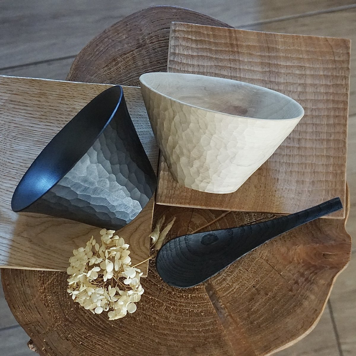 中国盆器 紫泥 出額釘彫り山水漢文図正方鉢 楽天市場】盆栽鉢 紫泥外縁隅切額面長方鉢 植木鉢 中国鉢 張氏製