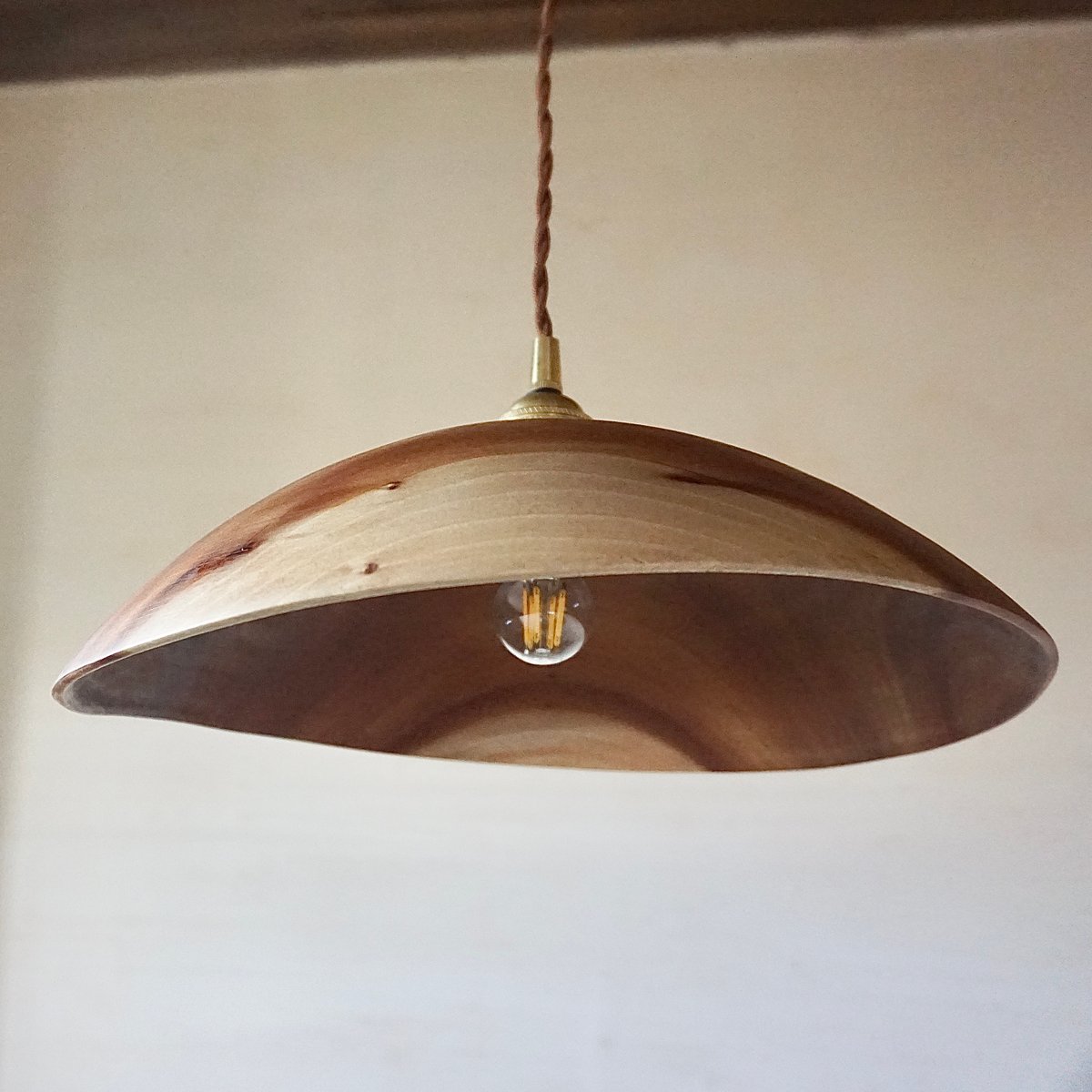 和　モダン　桜　サクラ　和柄　磨り硝子　ブラウン　フリル　シェード　ランプ ランプシェード (桜1) | NU woodworks