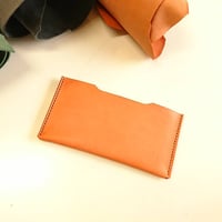 お札も入る通帳ケース  全9色