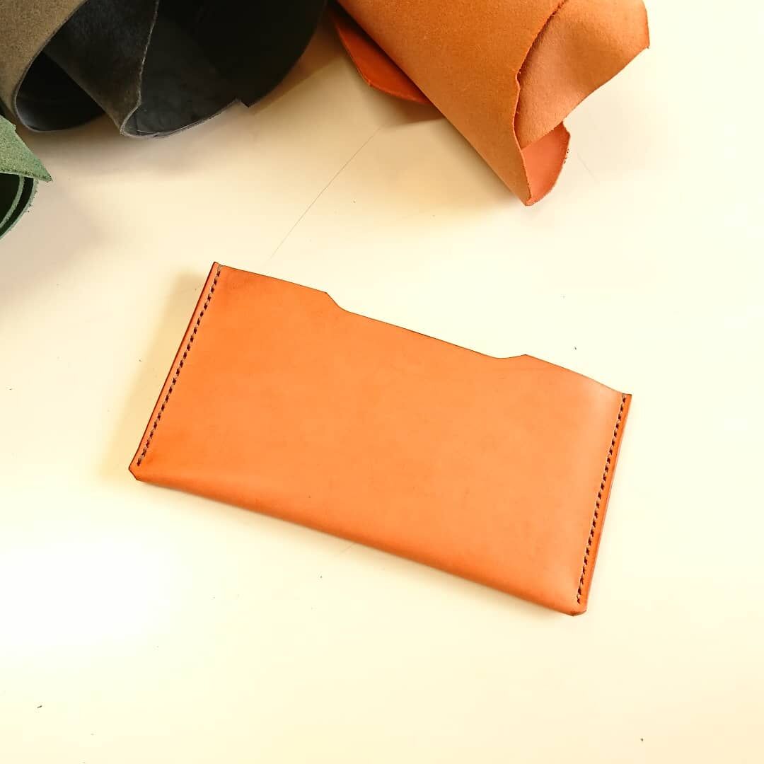 お札も入る通帳ケース 全9色 | 革小物 ng