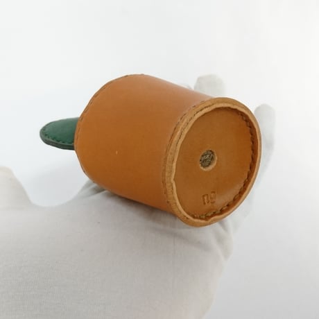 レザーで出来たハートサボテン