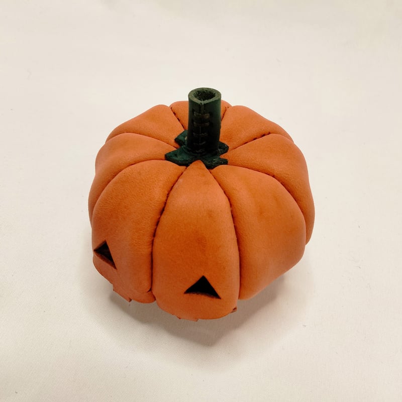 手彫りジャコランタン トラ 手彫りジャコランタン トラ Jack-o-Lantern