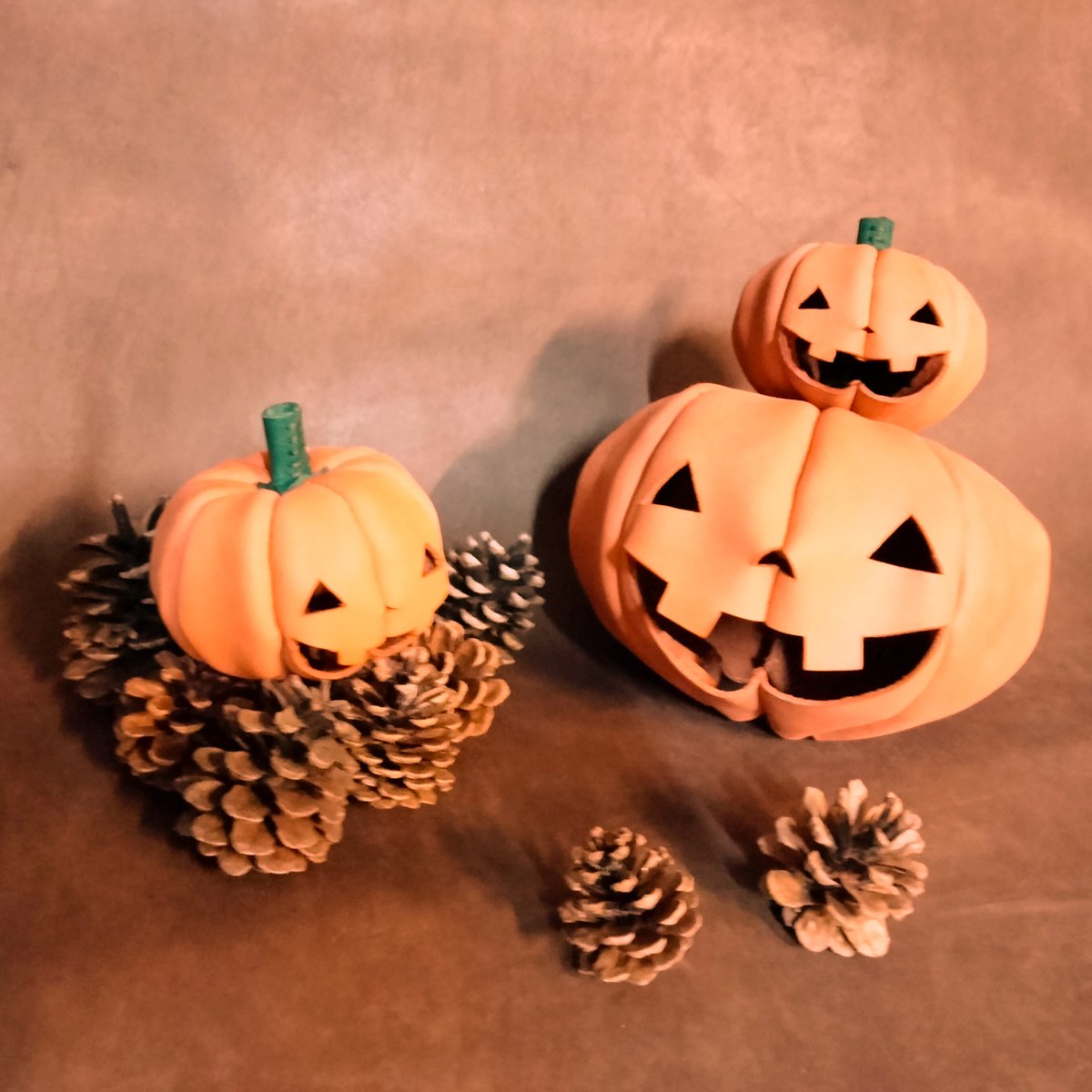 レザーで出来たジャックオランタン 手のひらサイズ | 革小物 ng