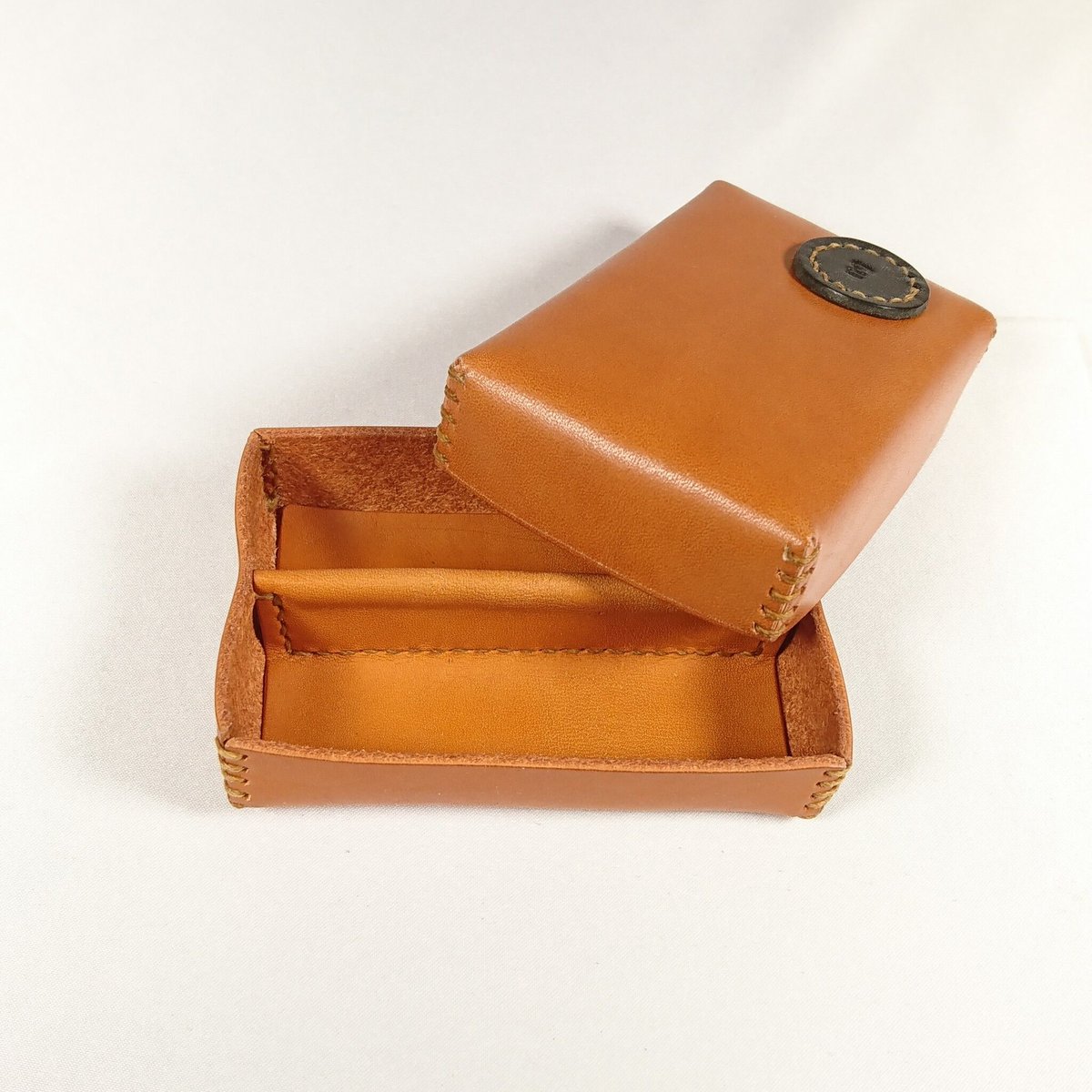 革でできたボードゲーム | 革小物 ng