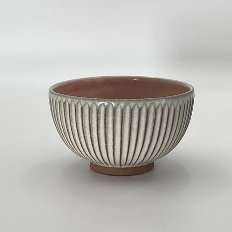 雅峰窯　鎬(しのぎ)鉢　ピンク