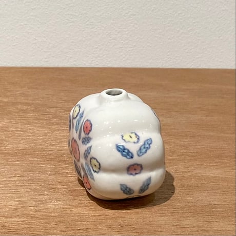 小渕祥子　一輪挿し(s)