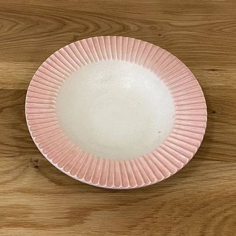 しのぎリム皿