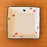 西端春奈　野いちご角皿　③
