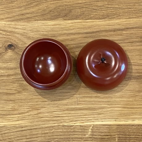 奥の麻衣子　りんご (蓋物)大