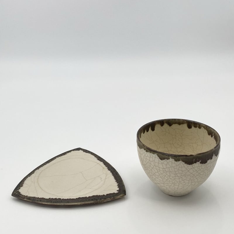 加藤輝雄 カフェオレボウル・三角プレートセット 白 | 久遠