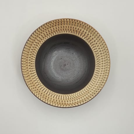 ツチノヒ　トビカンナ平鉢