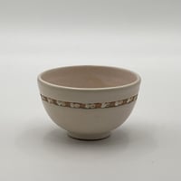 市野麻由子　どんぶり　白