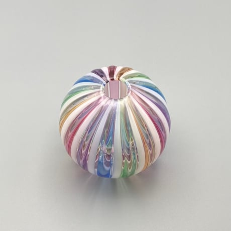 ガラス工房るん　虹丸花器