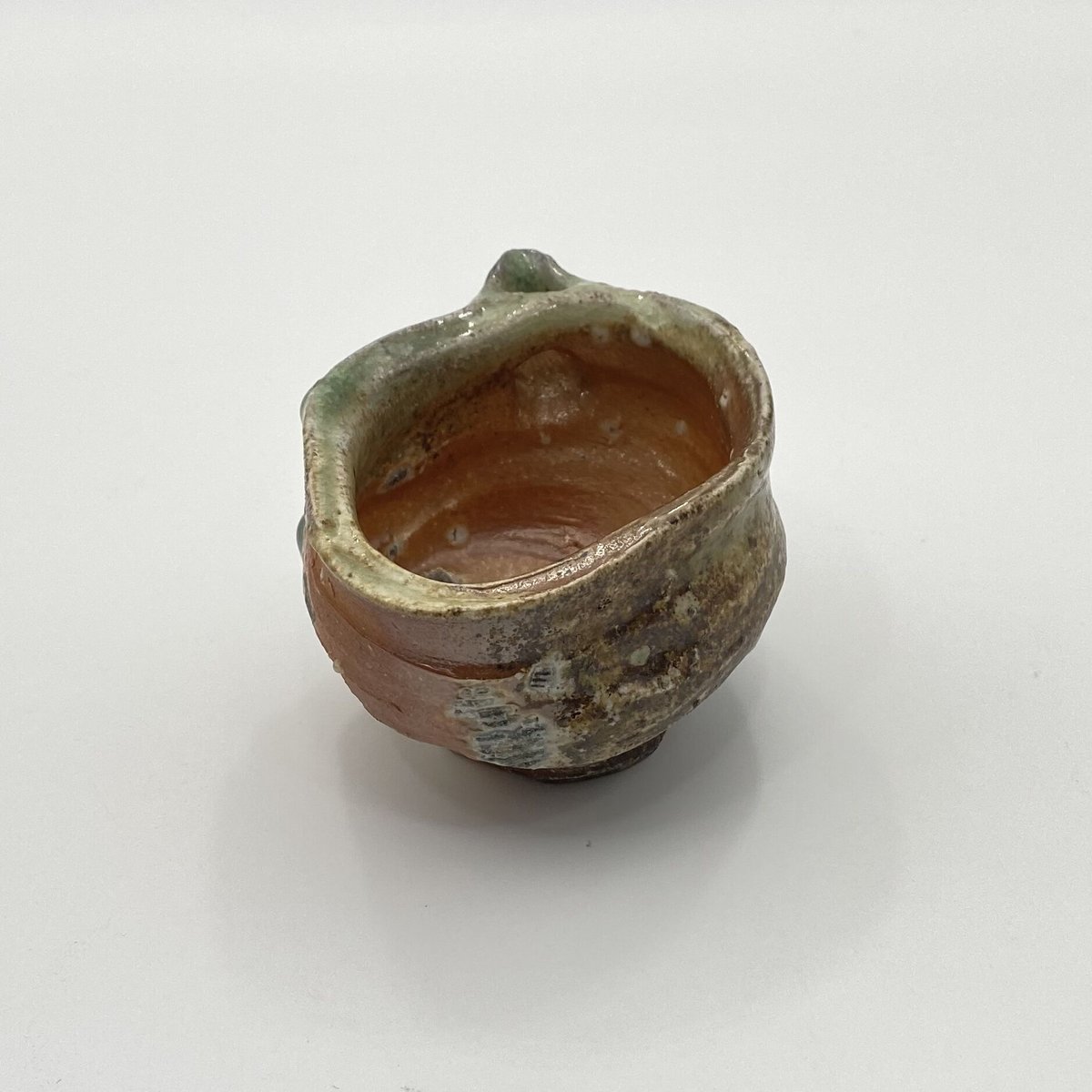 新学　伊賀　片口注ぎ 新 学 伊賀片口酒器 | 久遠