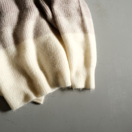 THOMASMGPIE　gradation knit【2214721】