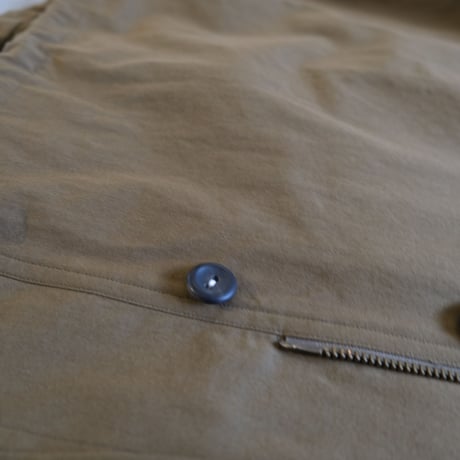 suzuki takayuki　anorak　khaki　A222-08
