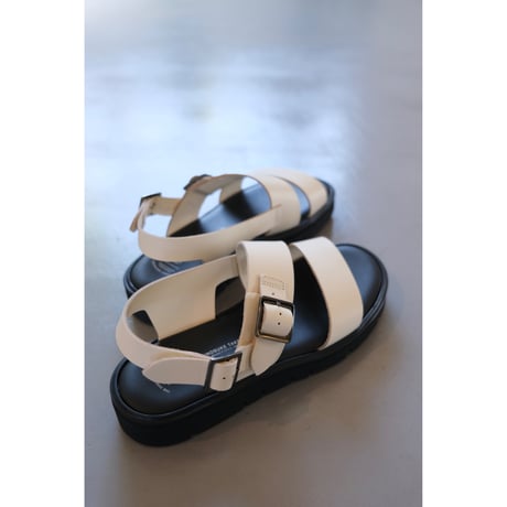 BEAUTIFUL SHOES 	SS BELT SANDALS GLOX CUT SOLE	BSS2012010