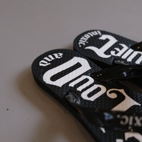 INTOXIC.  beach sandals