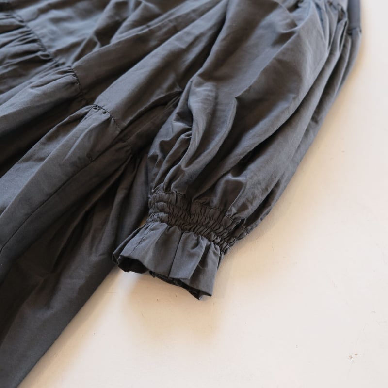 トーマスマグパイ　ワンピースblack THOMAS MAGPIE silk one-piece【2222405】BLACK | geep
