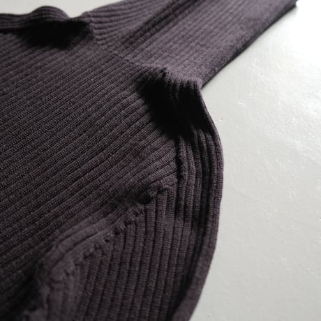 THOMASMGPIE　rib knit turtle【2214737】