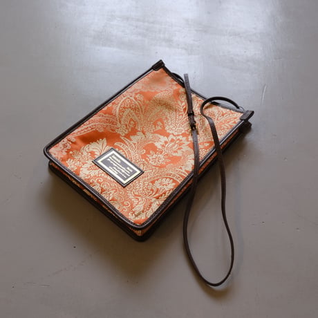 intoxic.　DAMASK JACQUARD CROSS CARRY　　DA-002