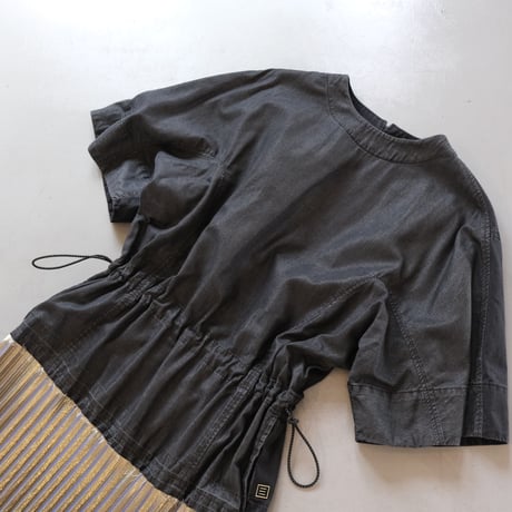 NAKAGAMI　デニムプリーツワンピース（black）　N0223S0027