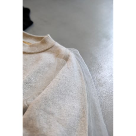 Thomas magpie     tulle knit