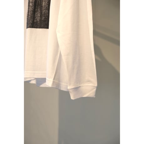 NAKAGAMI グラフィックTシャツ white