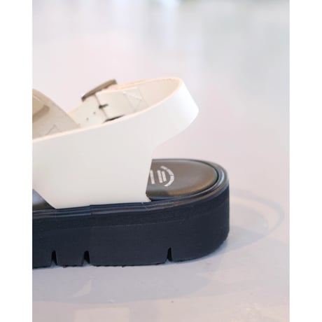BEAUTIFUL SHOSE ｜ S.S.BELT SANDALS ｜ GLOXI CUT THICK SOLE｜ IVORY