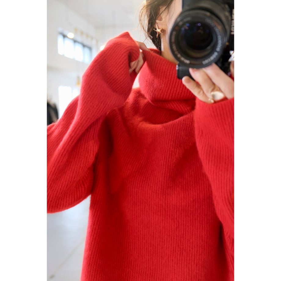 692976af2d34963a08ad717e