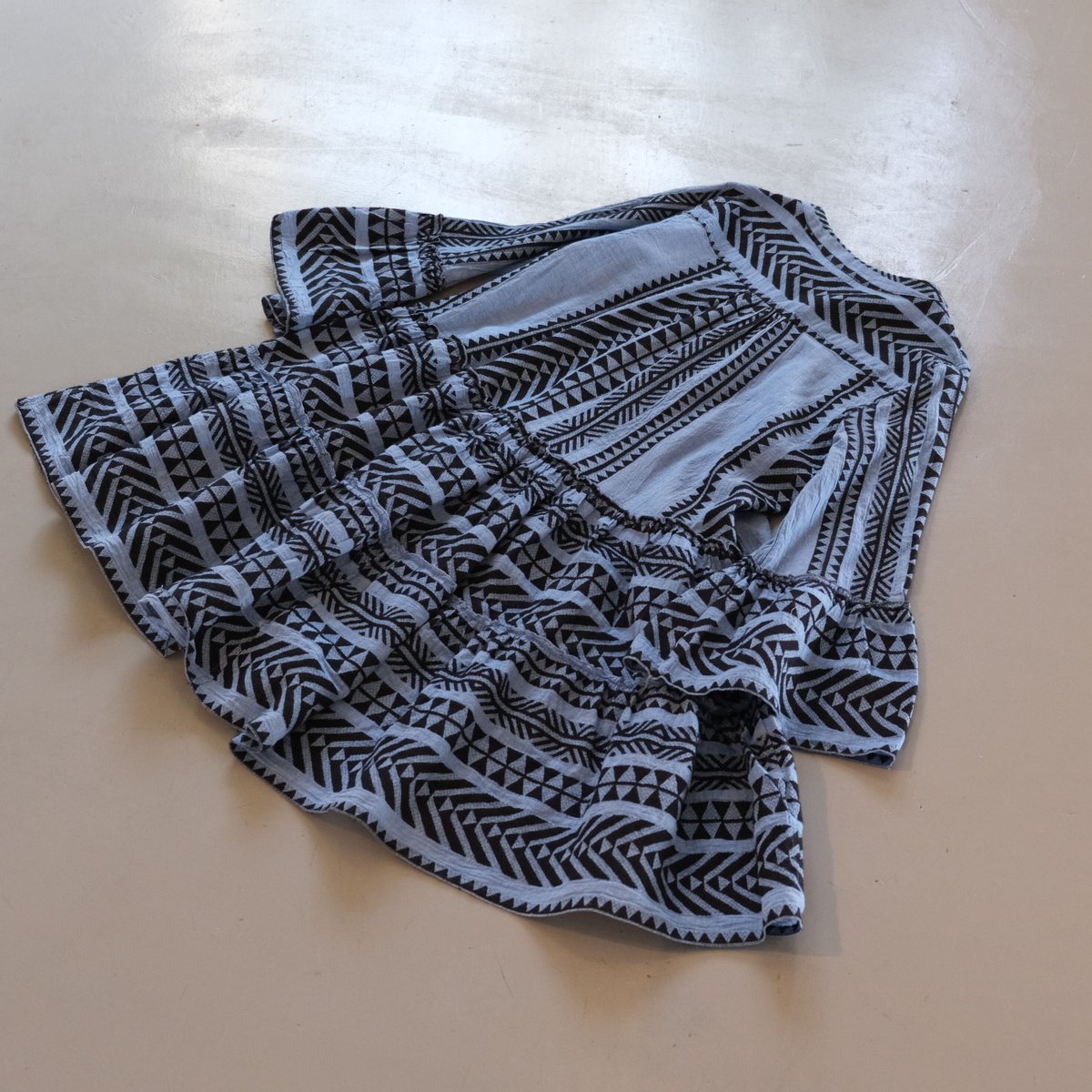 Devotion TWINS ELLA ジャカード ブラウス 023.319.3G | geep Devotion TWINS ELLA ジャカード ブラウス 023.319.3G | geep