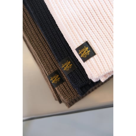 BATONER  SOLID WOOL MUFFLER