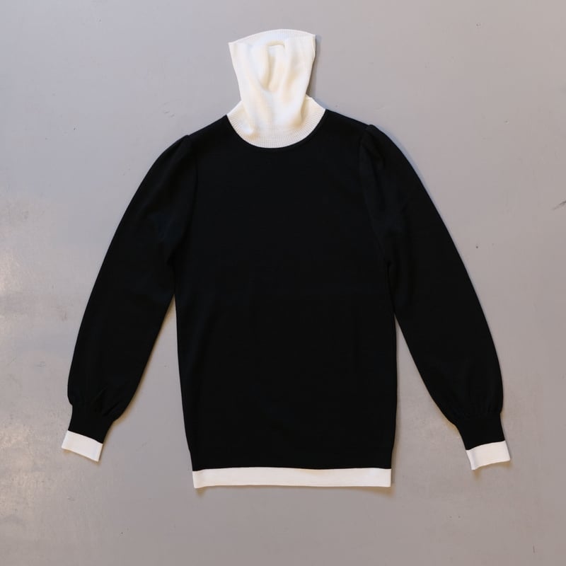 SINME バイカラータートルニット S21AW-14 ブラック × ホワイト SINME バイカラータートルニット S21AW-14 ブラック × ホワイト