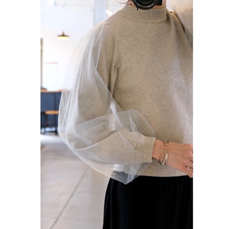 Thomas magpie     tulle knit