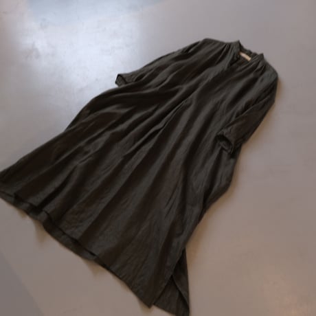 suzuki takayuki　peasant dress　khaki/black　A221-15