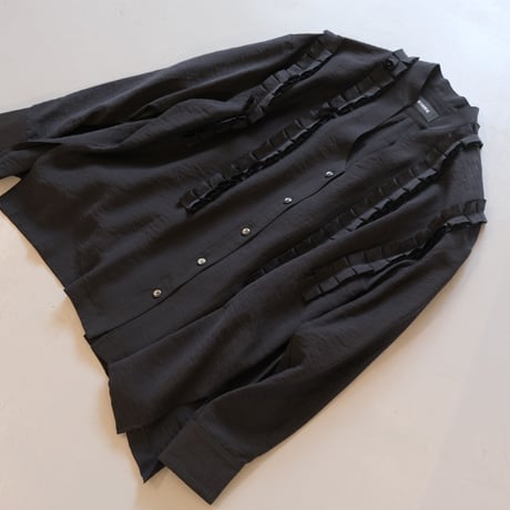 SINME　フリルシャツ ブラック　S22SS-05-02