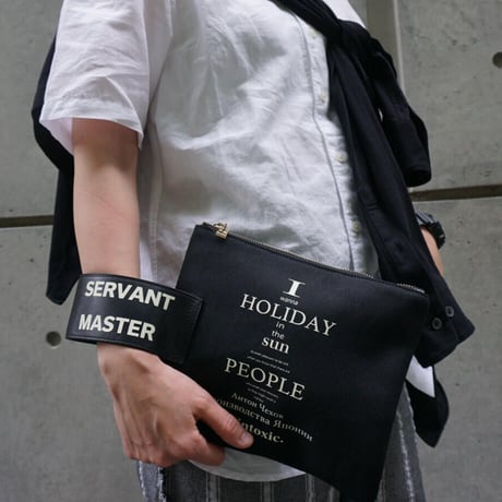 INTOXIC.  HOLIDAY  RECORD  CLUTCH 　black