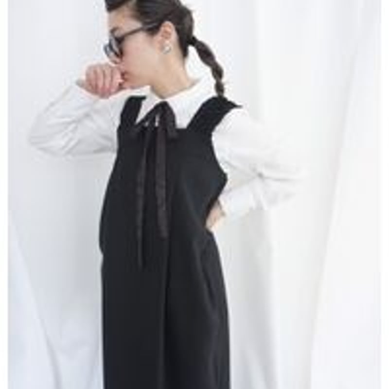 トーマスマグパイ　ワンピースblack THOMAS MAGPIE/トーマスマグパイ オリジナルプリントティアード