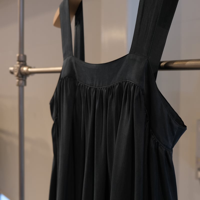 美品　2024　SINME　シンメ　ストラップロングワンピース　キュプラ　洗える 美品 2024 SINME シンメ ストラップロングワンピース キュプラ