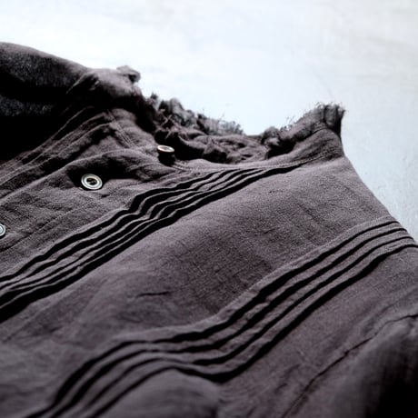 suzuki takayuki   pin-tuck blouse