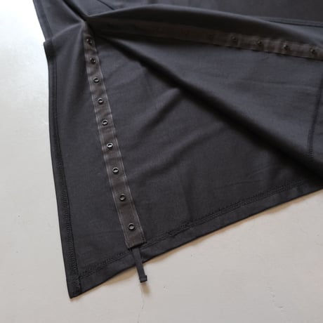 NAKAGAMI　変形カットソー（black）　N0123S0013