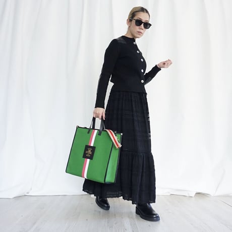 intoxic　LIMITED EDITION MEN BOOK TOTE　UB-149