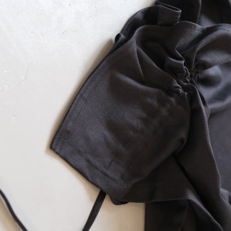 NAKAGAMI　変形カットソー（black）　N0123S0013
