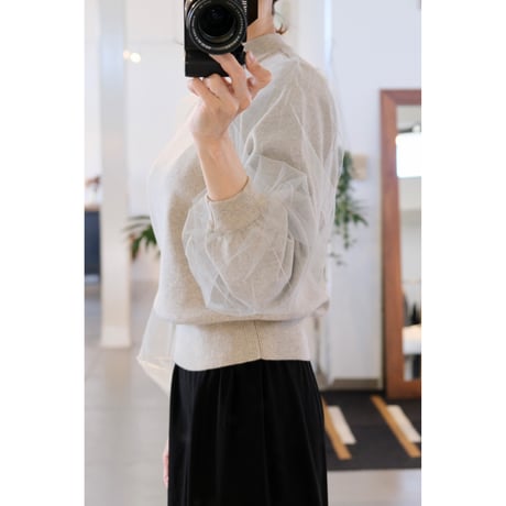 Thomas magpie     tulle knit